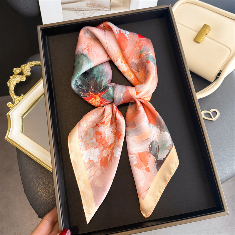 Foulard carré en soie imprimé  - Scarf Silk Square avis et prix