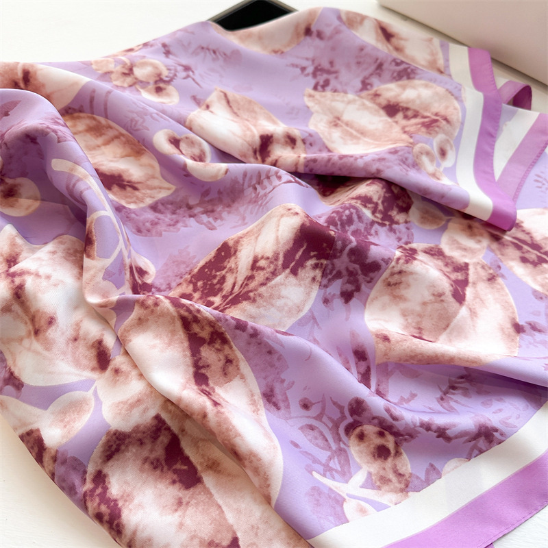 Grand Foulard Carré Imprimé Ré - Scarf Silk Square avis et prix